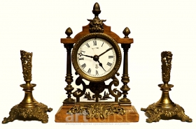 Антикварные часы XIX века