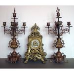 Гарнитур целиком (часы с канделябрами)