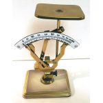 Старинные почтовые весы вид 2